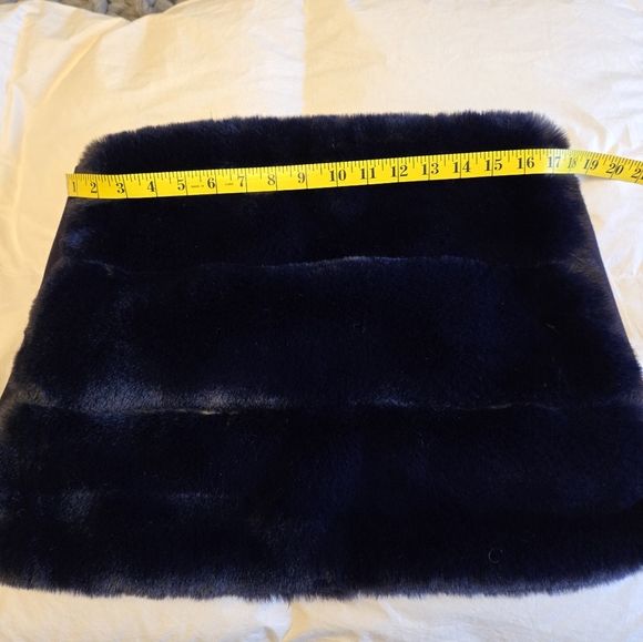 Soia & Kyo Shearling NWOT - Picture 8 of 11
